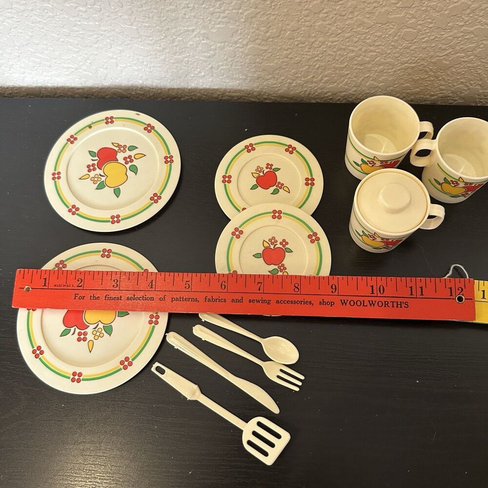Vtg Chilton Globe Children's Toy Play Set Pretend Hard‎ Plastic Apples 11/12 Pc - Picture 5 of 6